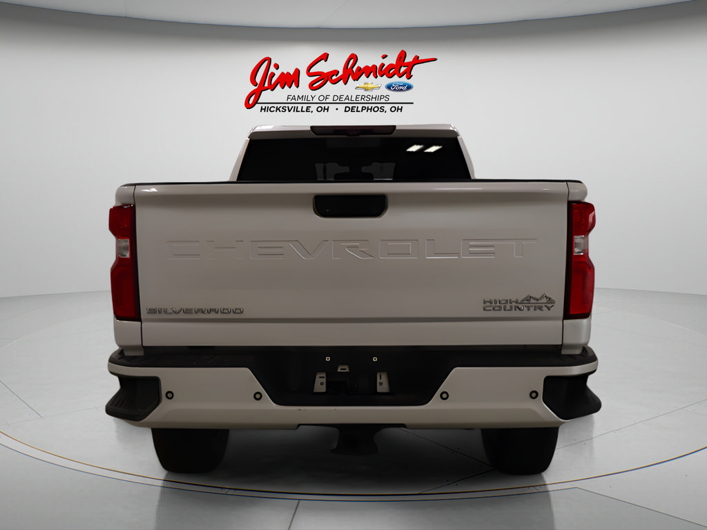 Used 2022 Chevrolet Silverado 2500 High Country w/ Z71 Off-Road Package AWD/4WD image 4