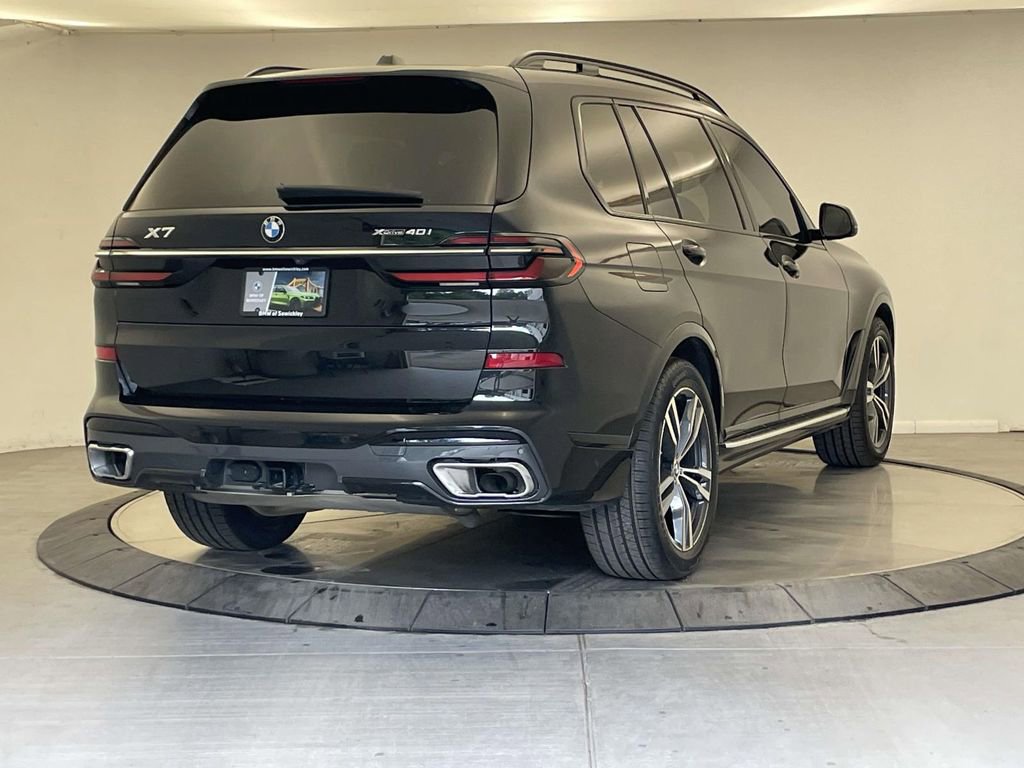 Used 2024 BMW X7 xDrive40i AWD/4WD image 5