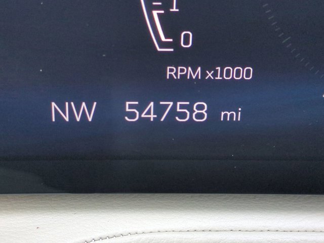 Used 2024 Cadillac XT4 Premium Luxury image 26