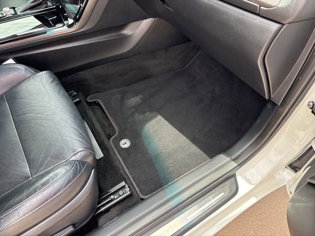 Used 2020 Kia Cadenza Technology image 28