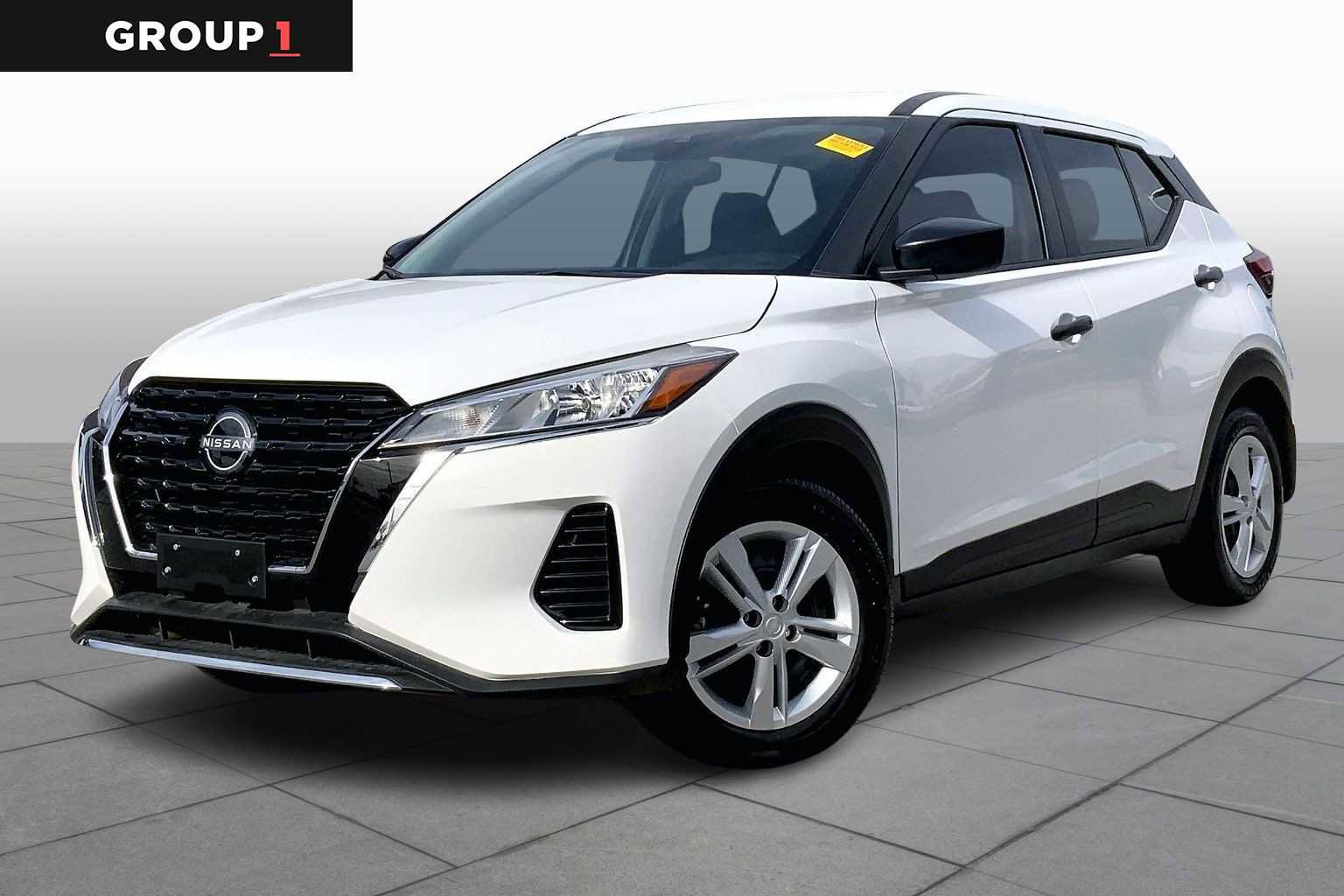 Used 2025 Nissan Kicks Play S