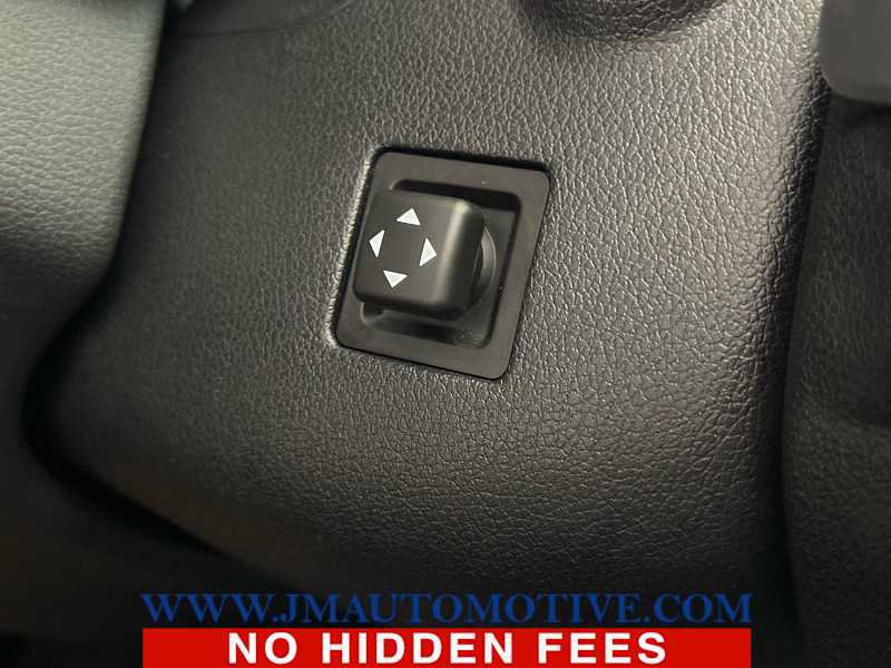 Used 2022 Genesis G70 2.0T w/ Prestige Package image 44