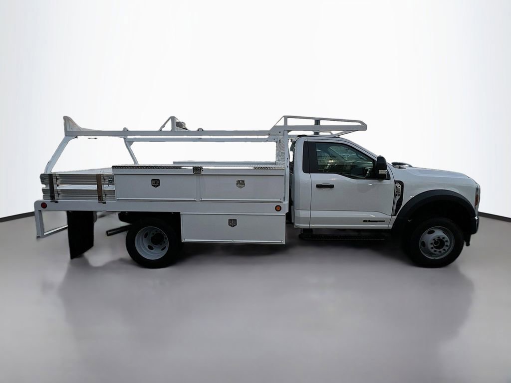 New 2025 Ford F550 4x4 Regular Cab Super Duty image 15