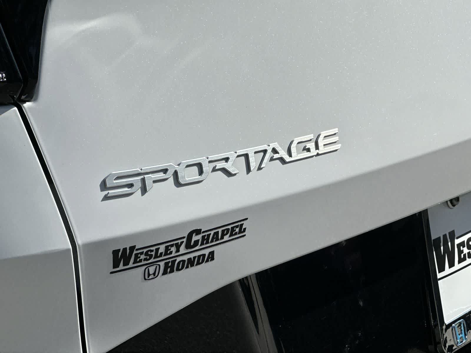 Used 2024 Kia Sportage SX FWD image 11