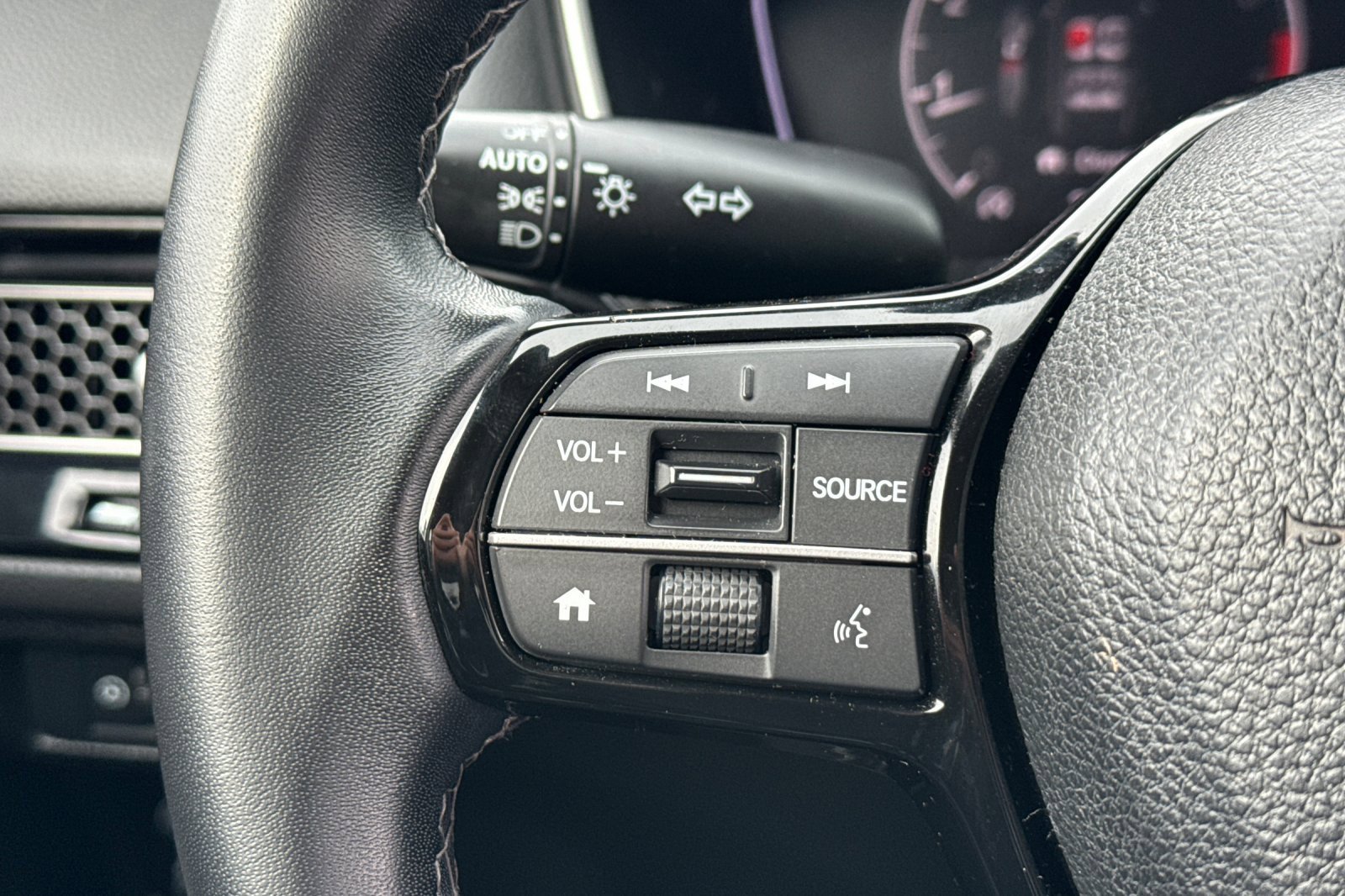 Used 2022 Honda Civic EX-L image 34