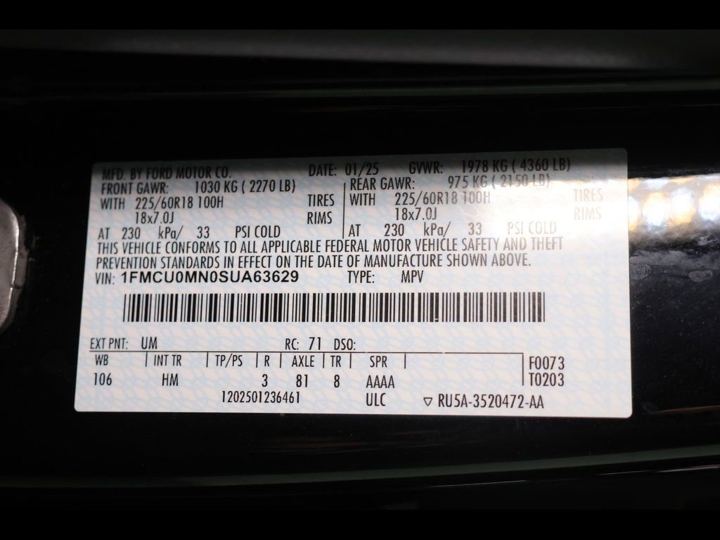 Used 2025 Ford Escape ST-Line FWD image 30