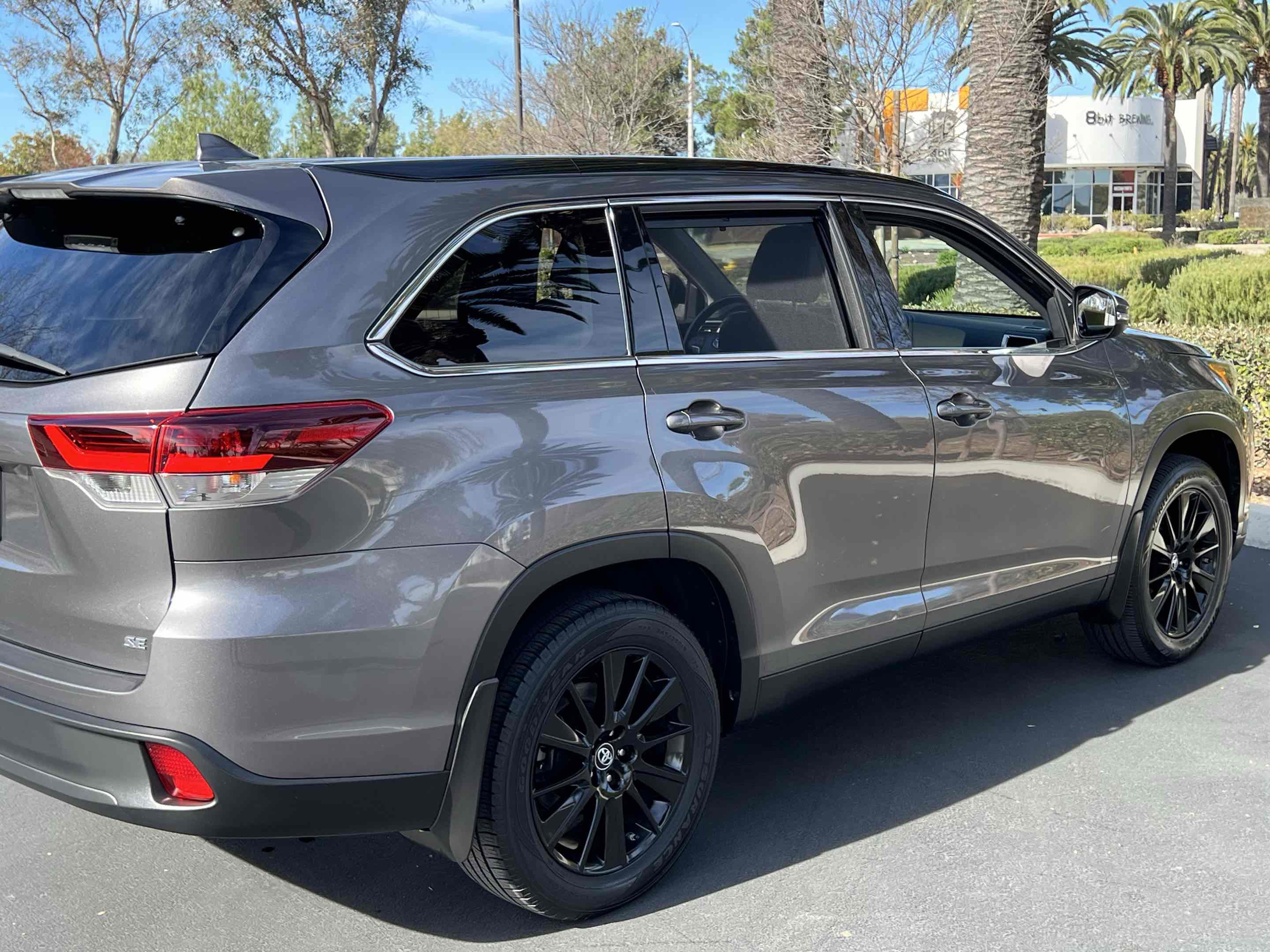 Used 2019 Toyota Highlander XLE image 59