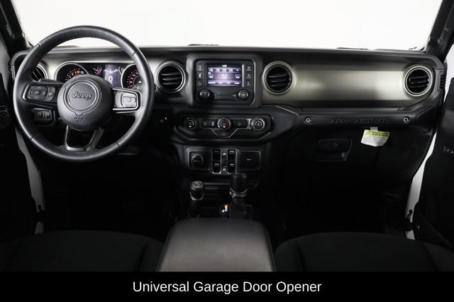 Used 2018 Jeep Wrangler Unlimited Sport S AWD/4WD image 11