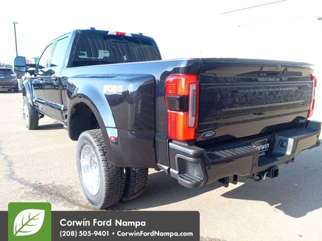 New 2026 Ford F450 Platinum w/ FX4 Off-Road Package image 5