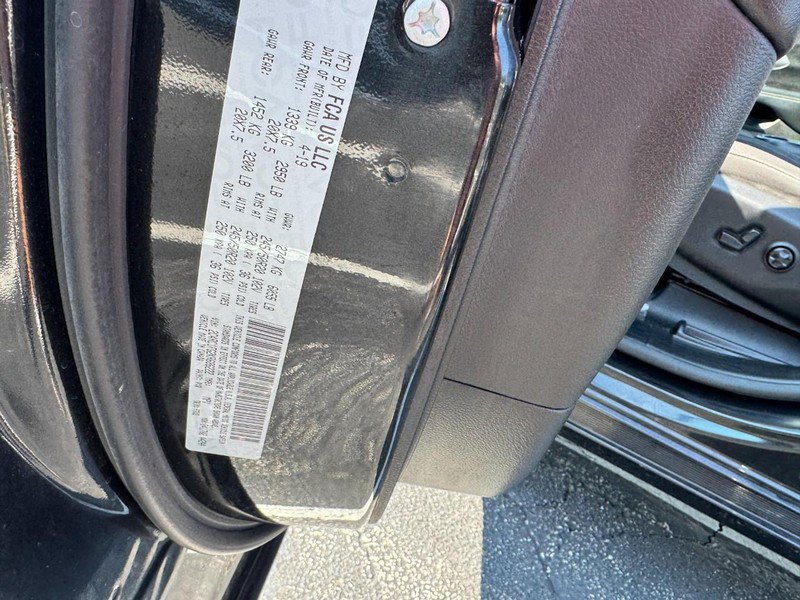 Used 2019 Chrysler Pacifica Touring Plus w/ Advanced Safetytec Group FWD image 25