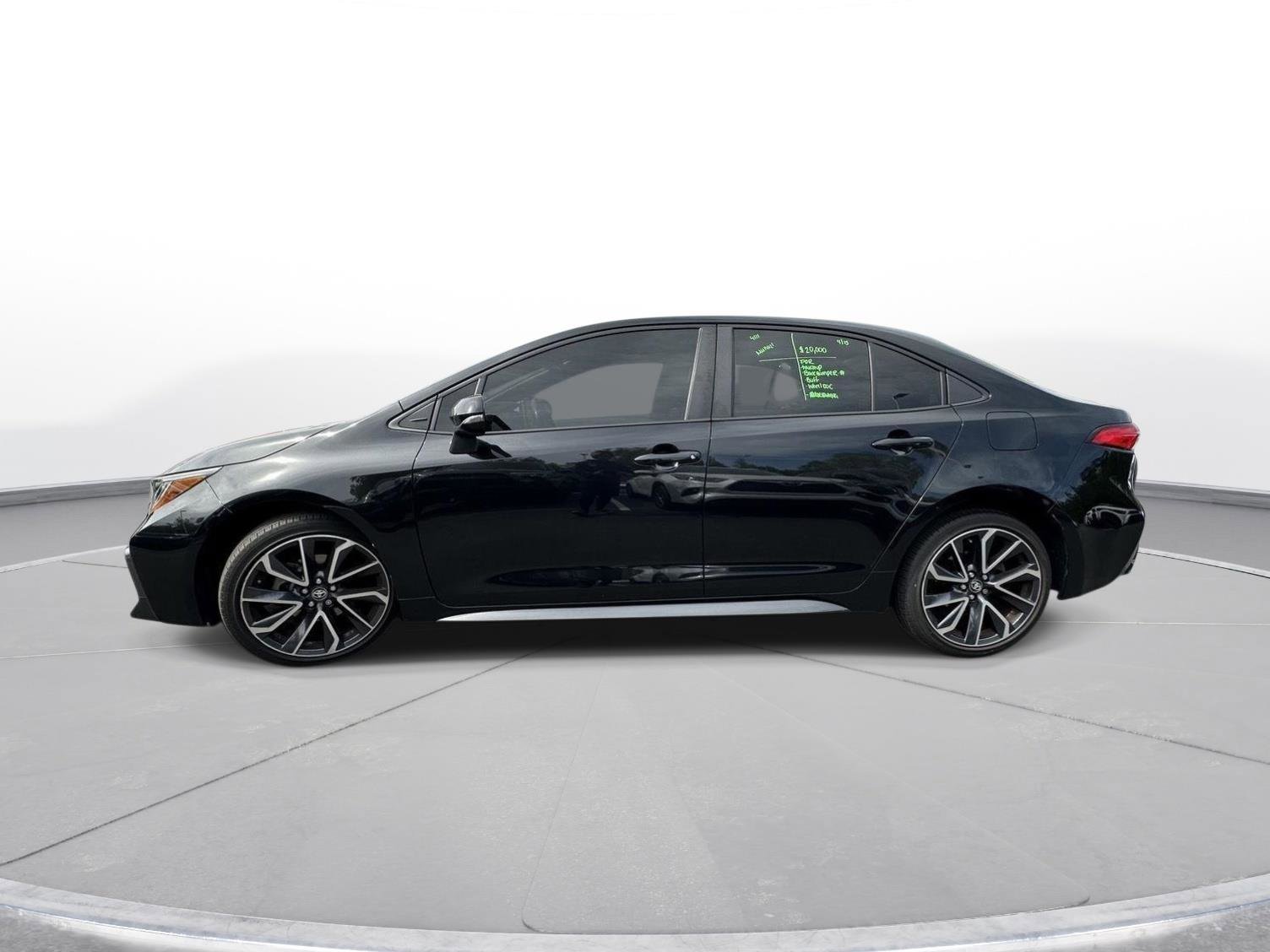 Used 2020 Toyota Corolla SE image 8