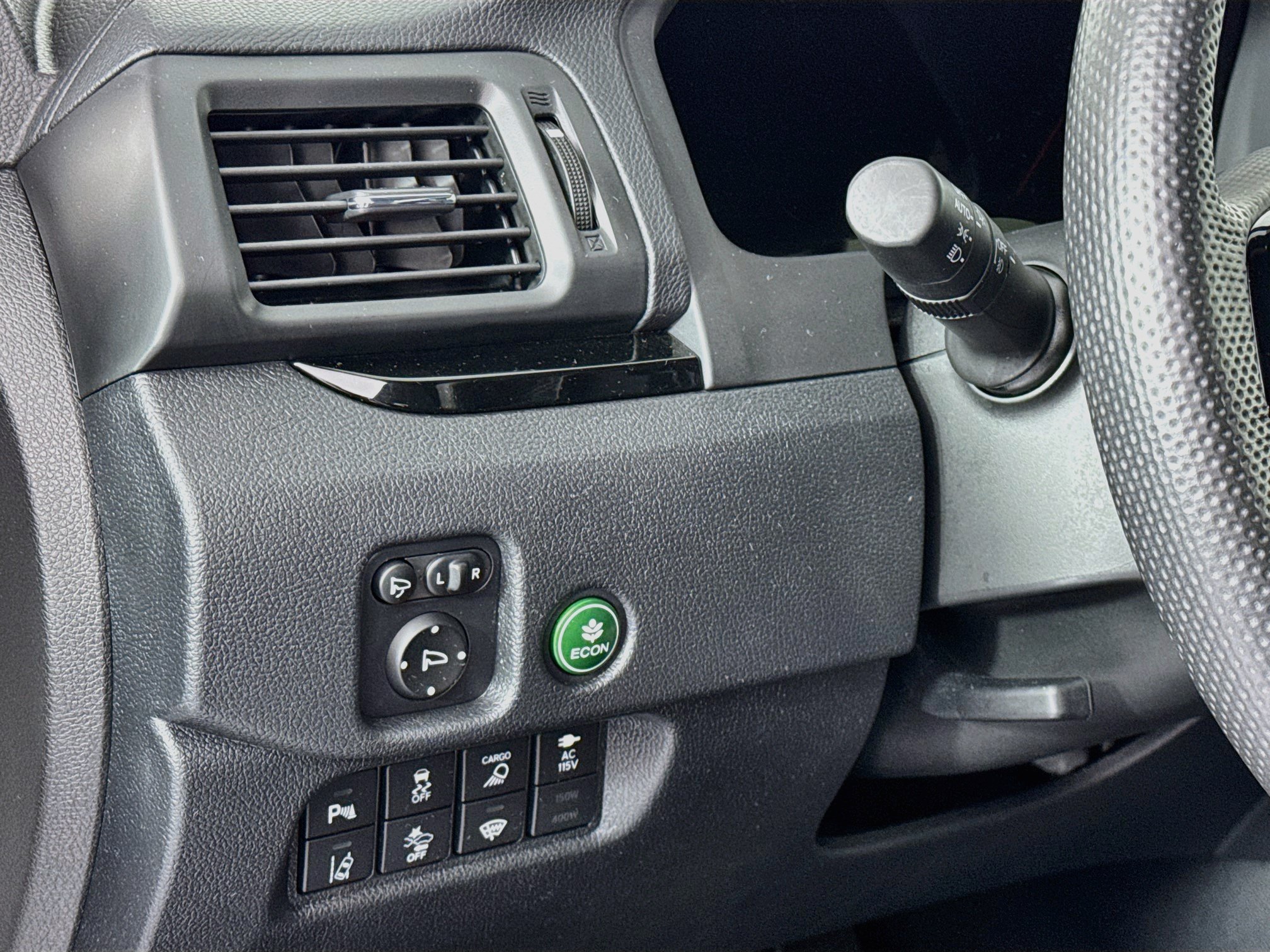 Certified 2024 Honda Ridgeline Black Edition image 10