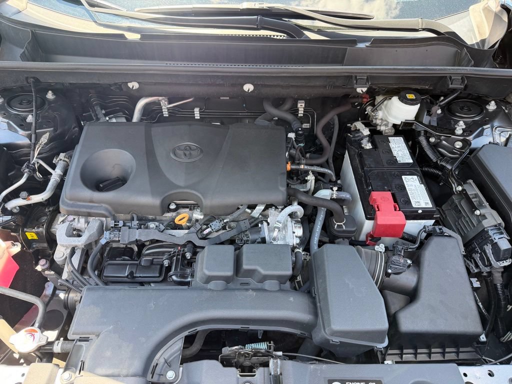 Used 2023 Toyota RAV4 XLE w/ XLE Grade Weather Package AWD/4WD image 18