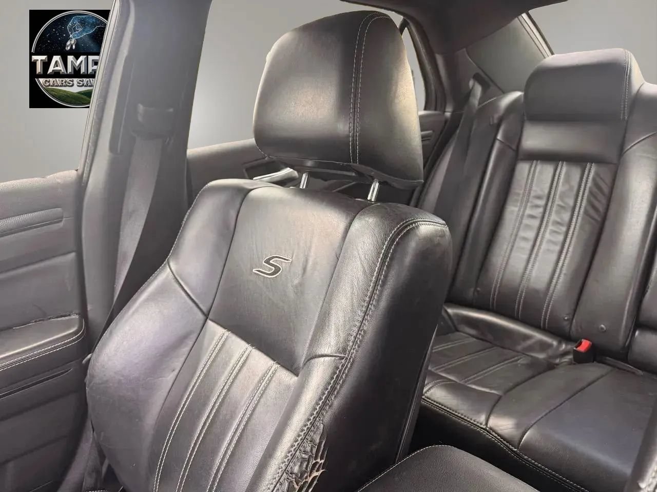 Used 2012 Chrysler 300 S w/ Luxury Group RWD image 11