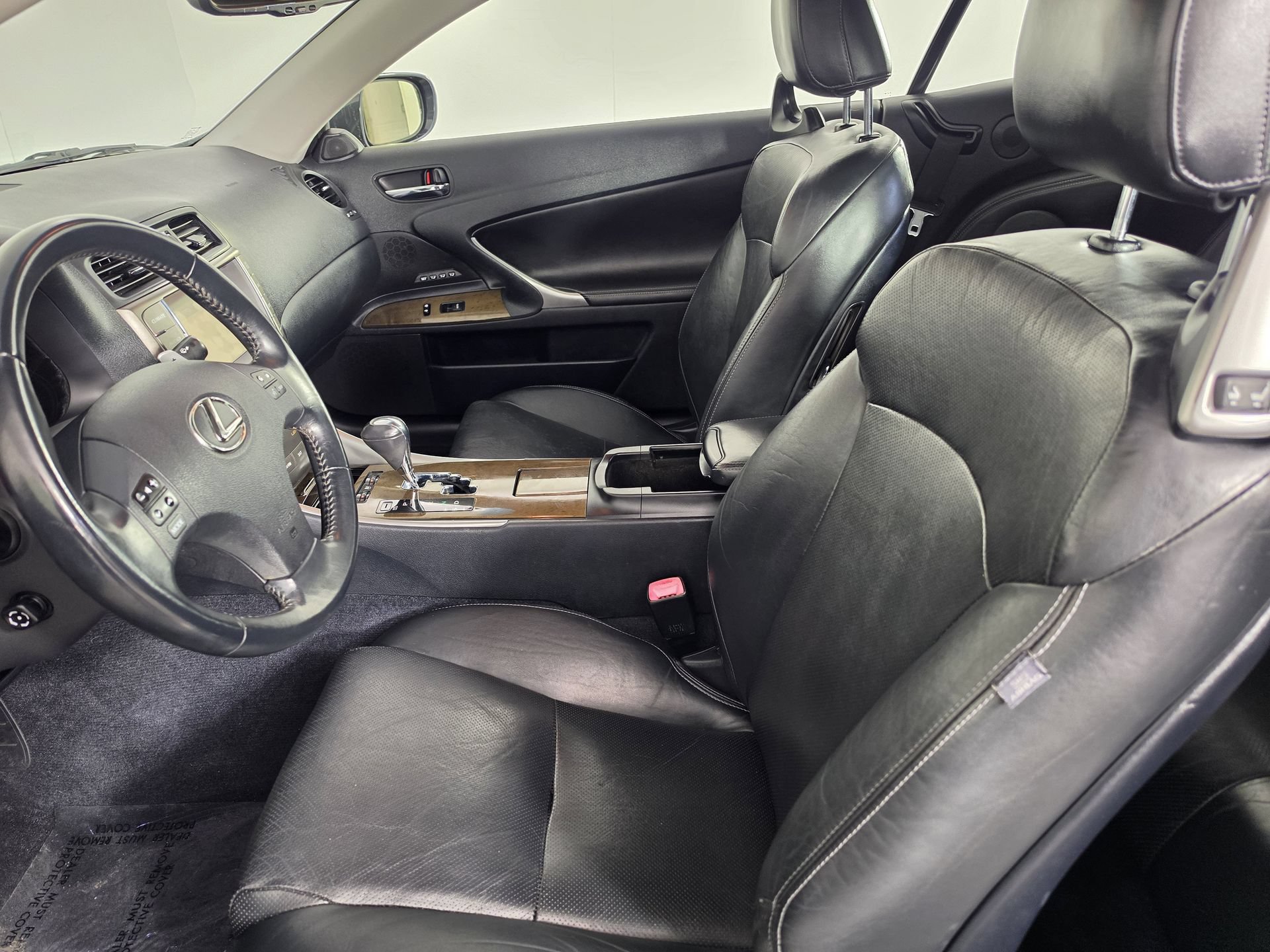 Used 2010 Lexus IS 350C RWD image 14