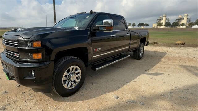 Used 2018 Chevrolet Silverado 3500 LTZ w/ Duramax Plus Package image 4