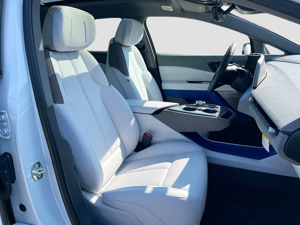 New 2027 Cadillac Optiq Luxury RWD image 33