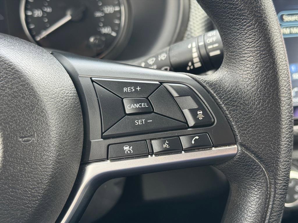 Certified 2024 Nissan Kicks SV image 17