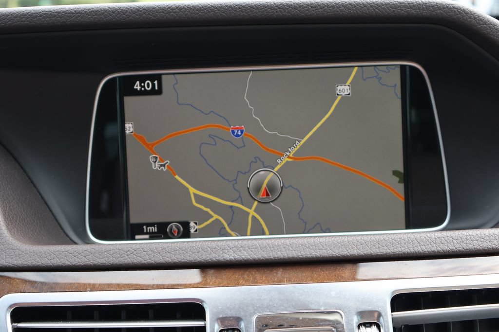 Used 2016 Mercedes-Benz E 350 4MATIC Sedan image 10