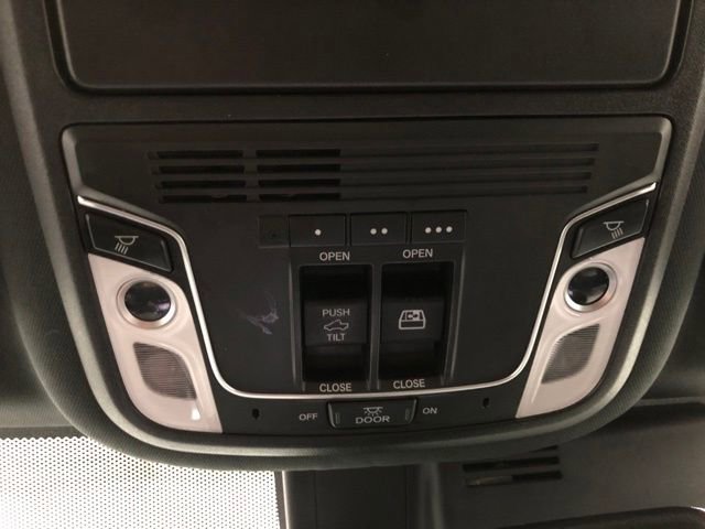 Used 2018 Honda Ridgeline Black Edition image 23