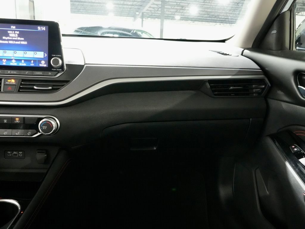 Used 2023 Nissan Altima 2.5 SR image 23