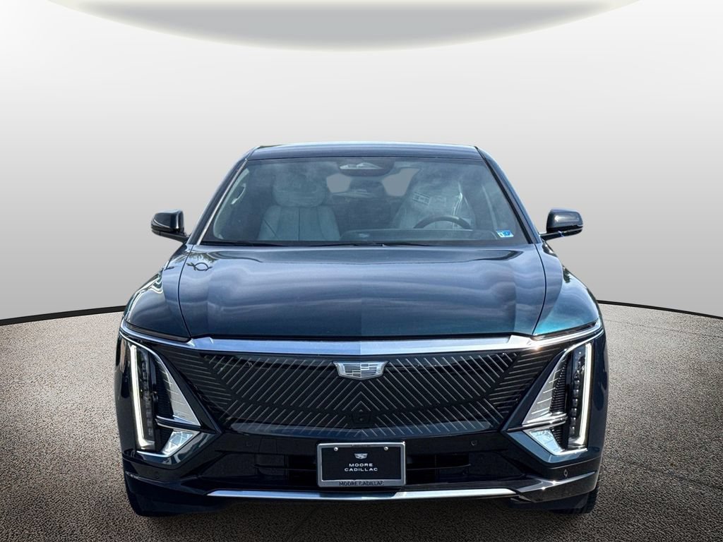 New 2027 Cadillac Lyriq Luxury RWD image 6