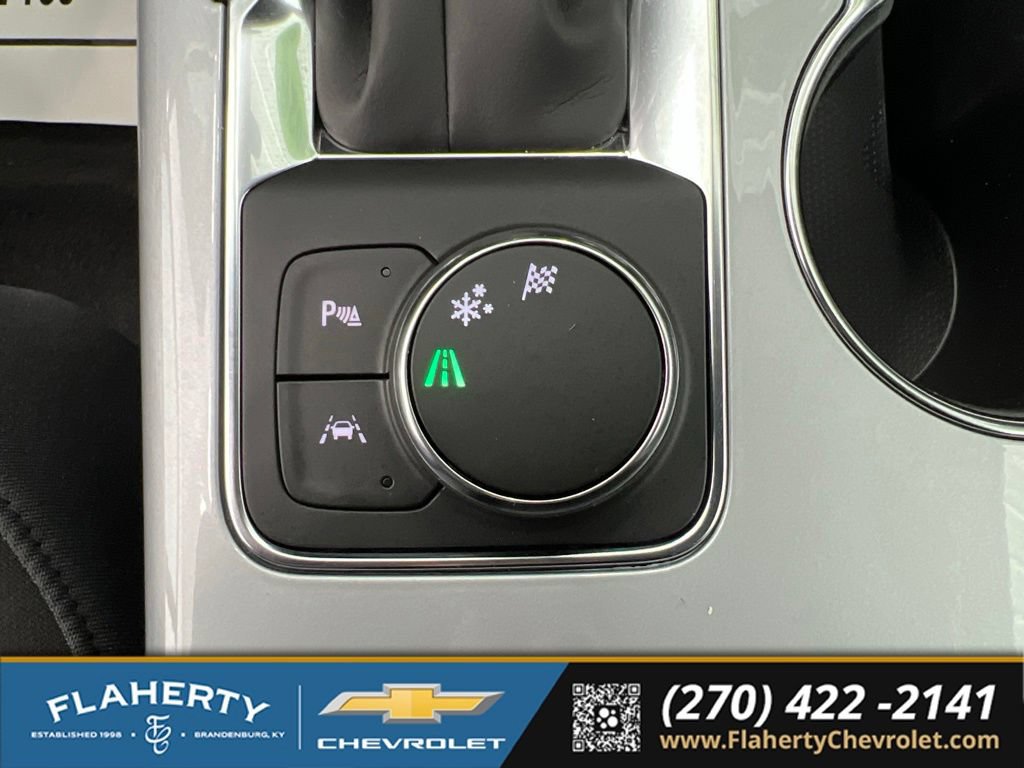 Used 2026 Chevrolet Blazer LT FWD image 29