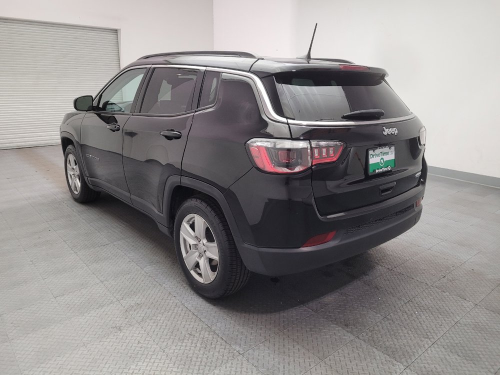 Used 2022 Jeep Compass Latitude FWD image 5