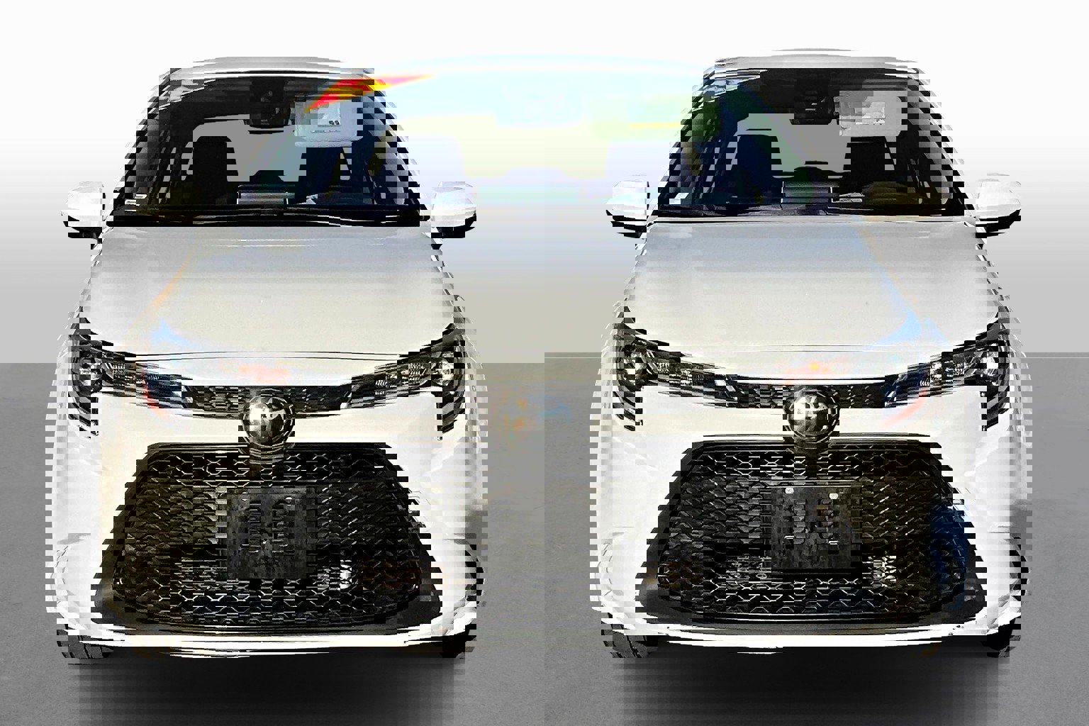 Used 2021 Toyota Corolla LE w/ Carpet Mat Package (TMS) image 3