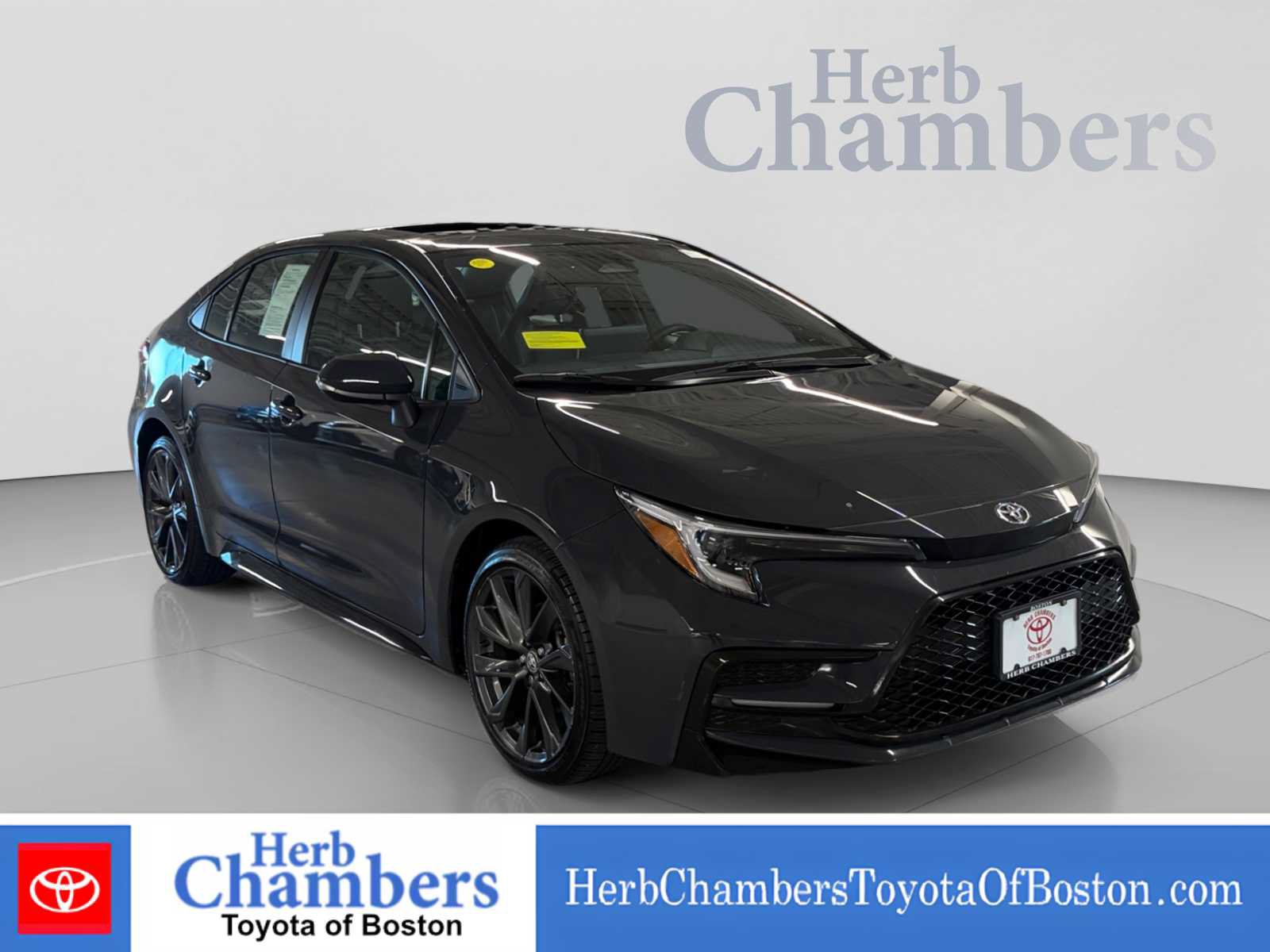 Used 2025 Toyota Corolla XSE