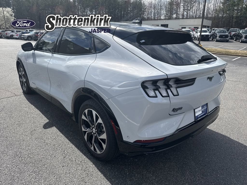 Used 2023 Ford Mustang Mach-E Premium image 5