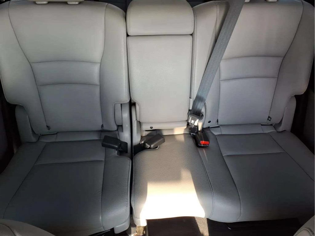 Used 2019 Honda Pilot EX-L image 18