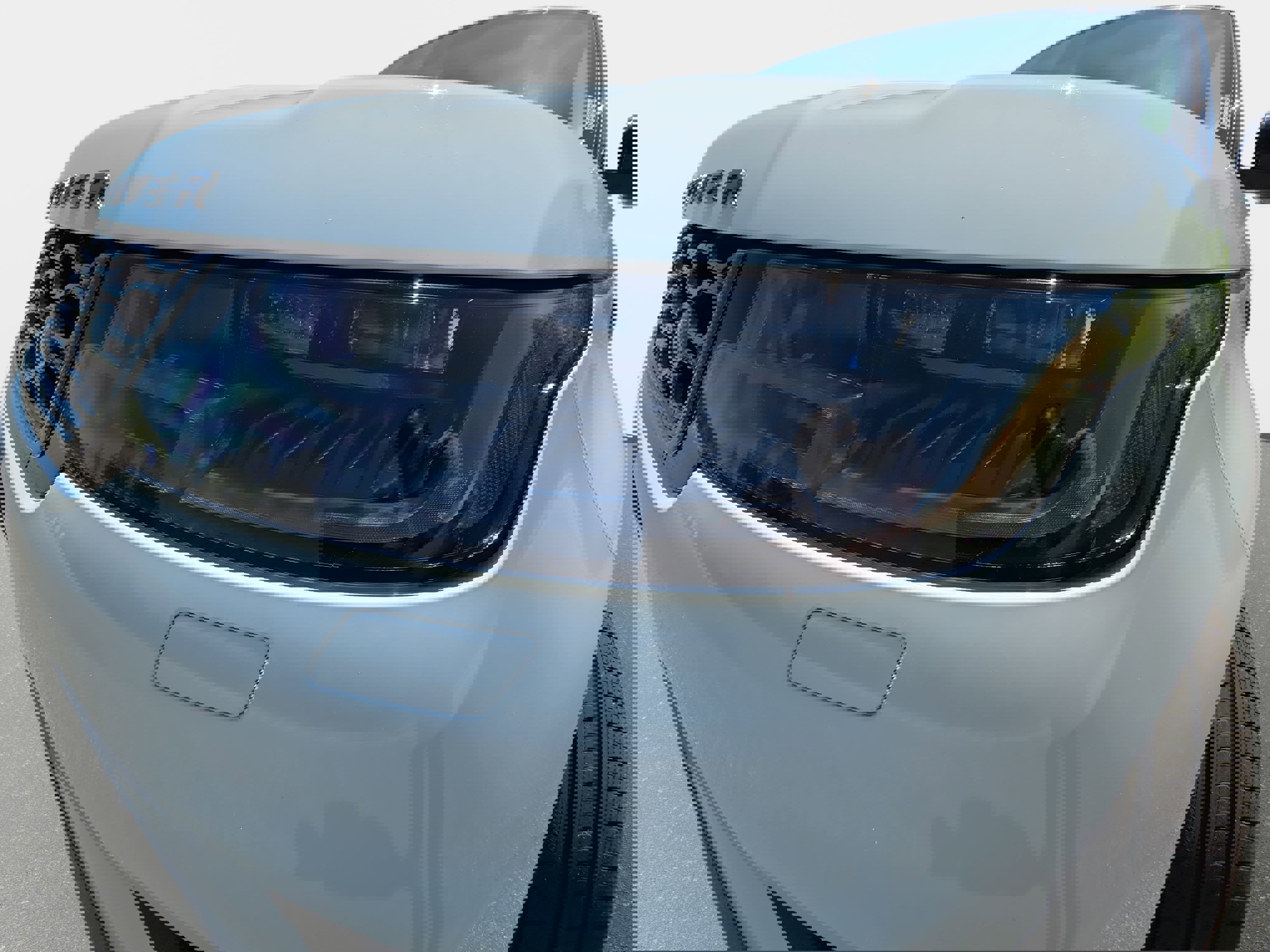 Certified 2022 Land Rover Range Rover Sport HSE Silver Edition image 32