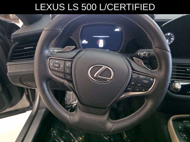 Used 2023 Lexus LS 500 w/ Accessory Package (Z1) RWD image 26