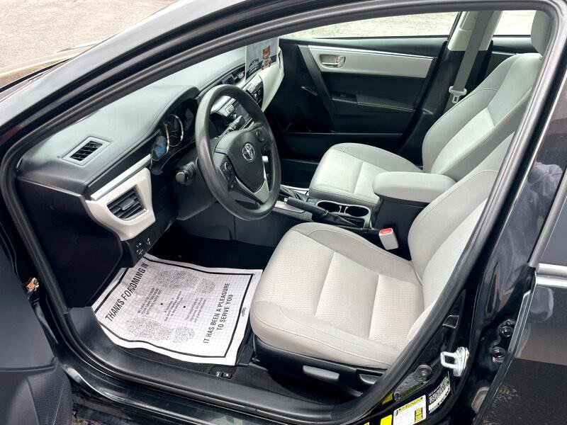 Used 2014 Toyota Corolla LE image 21