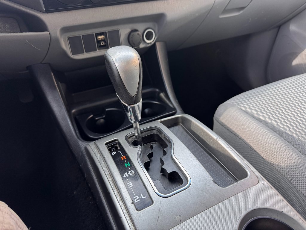 Used 2014 Toyota Tacoma PreRunner w/ SR5 Package image 29