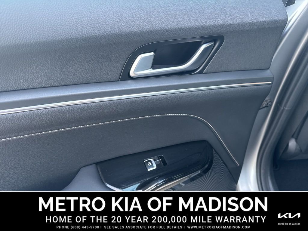 Used 2025 Kia K5 GT-Line image 25