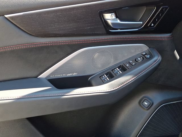 Used 2022 Acura MDX Type S w/ Advance Package AWD/4WD image 13