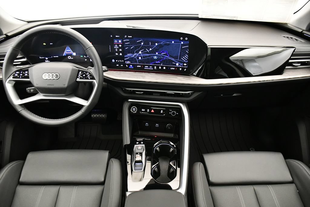 Used 2025 Audi Q5 Premium Plus w/ Premium Plus AWD/4WD image 20