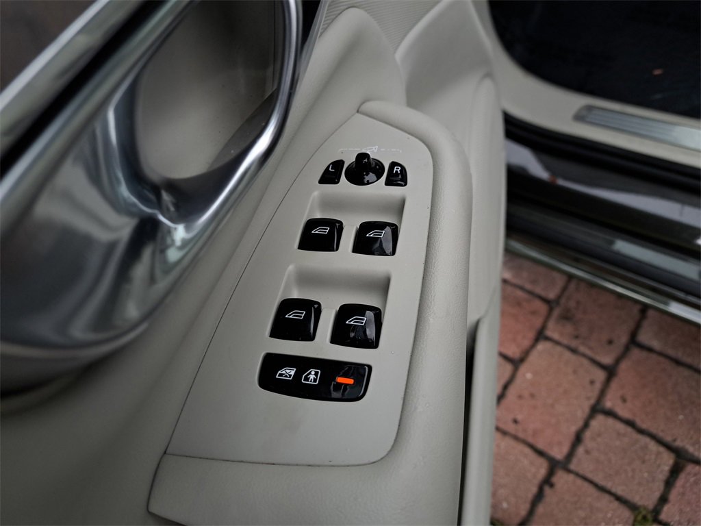 Used 2022 Volvo XC90 T6 Inscription w/ Advanced Package image 20