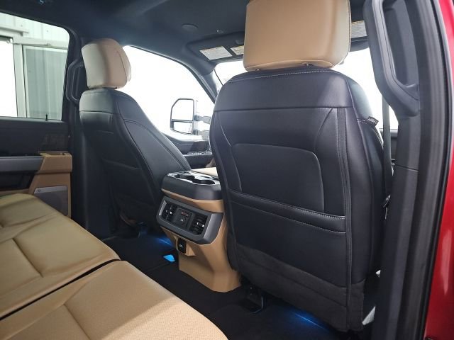 Used 2025 Ford F350 Lariat w/ Lariat Ultimate Package image 14