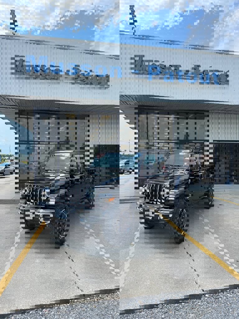 Used 2023 Jeep Gladiator Overland