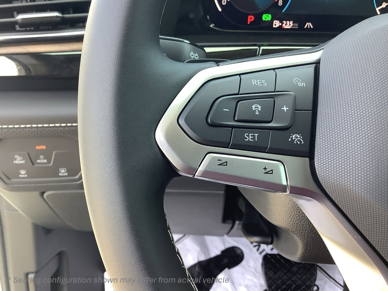 New 2026 Volkswagen Atlas SE FWD image 26