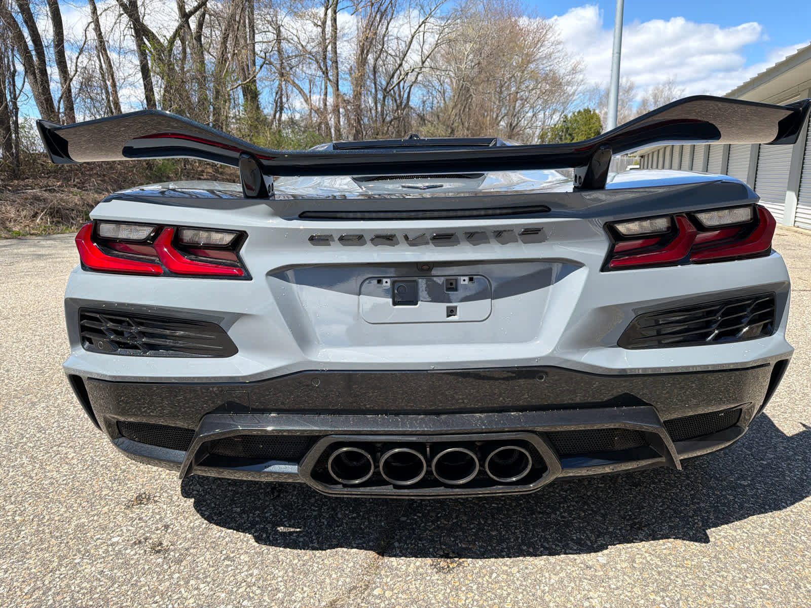 Used 2024 Chevrolet Corvette Z06 w/ Z07 Performance Package RWD image 4
