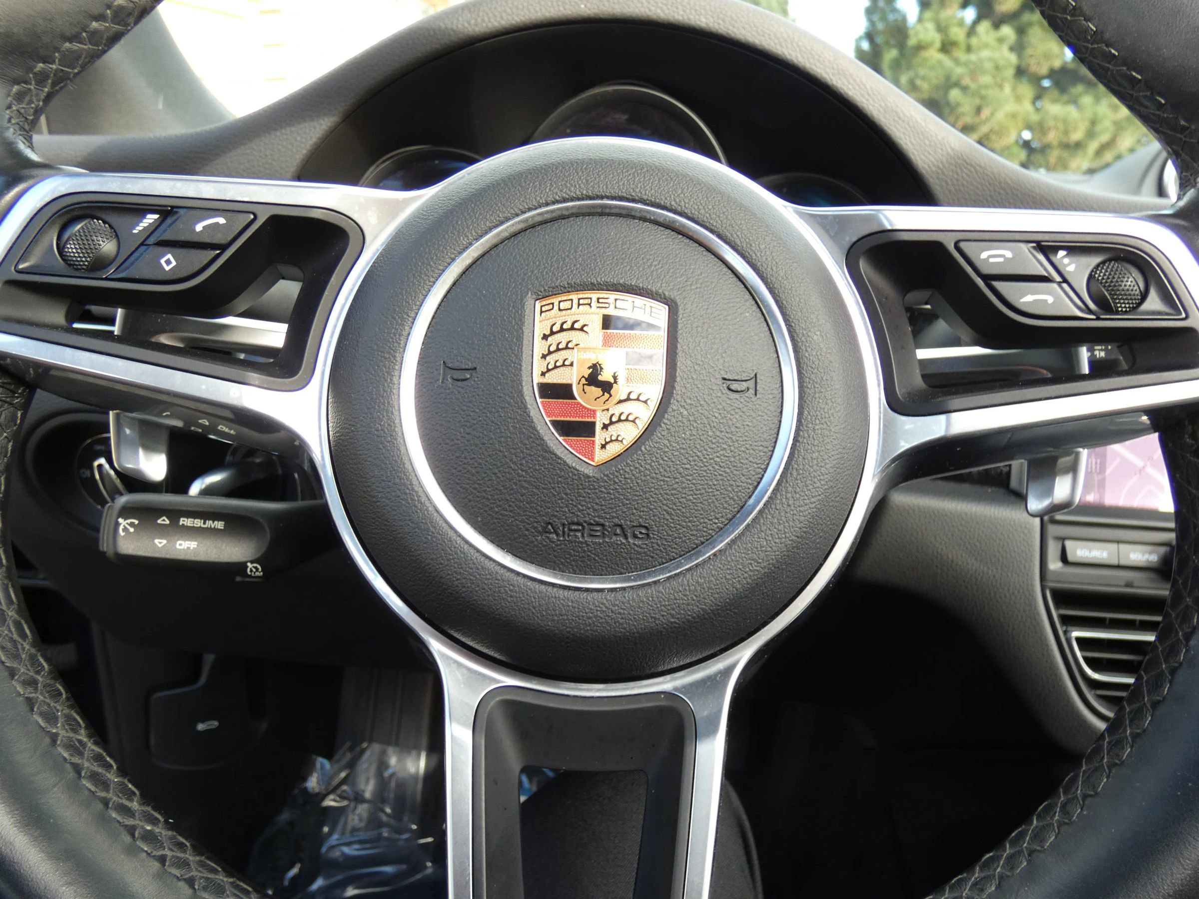 Used 2019 Porsche Macan image 73