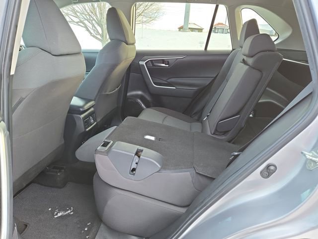 Used 2023 Toyota RAV4 XLE image 29