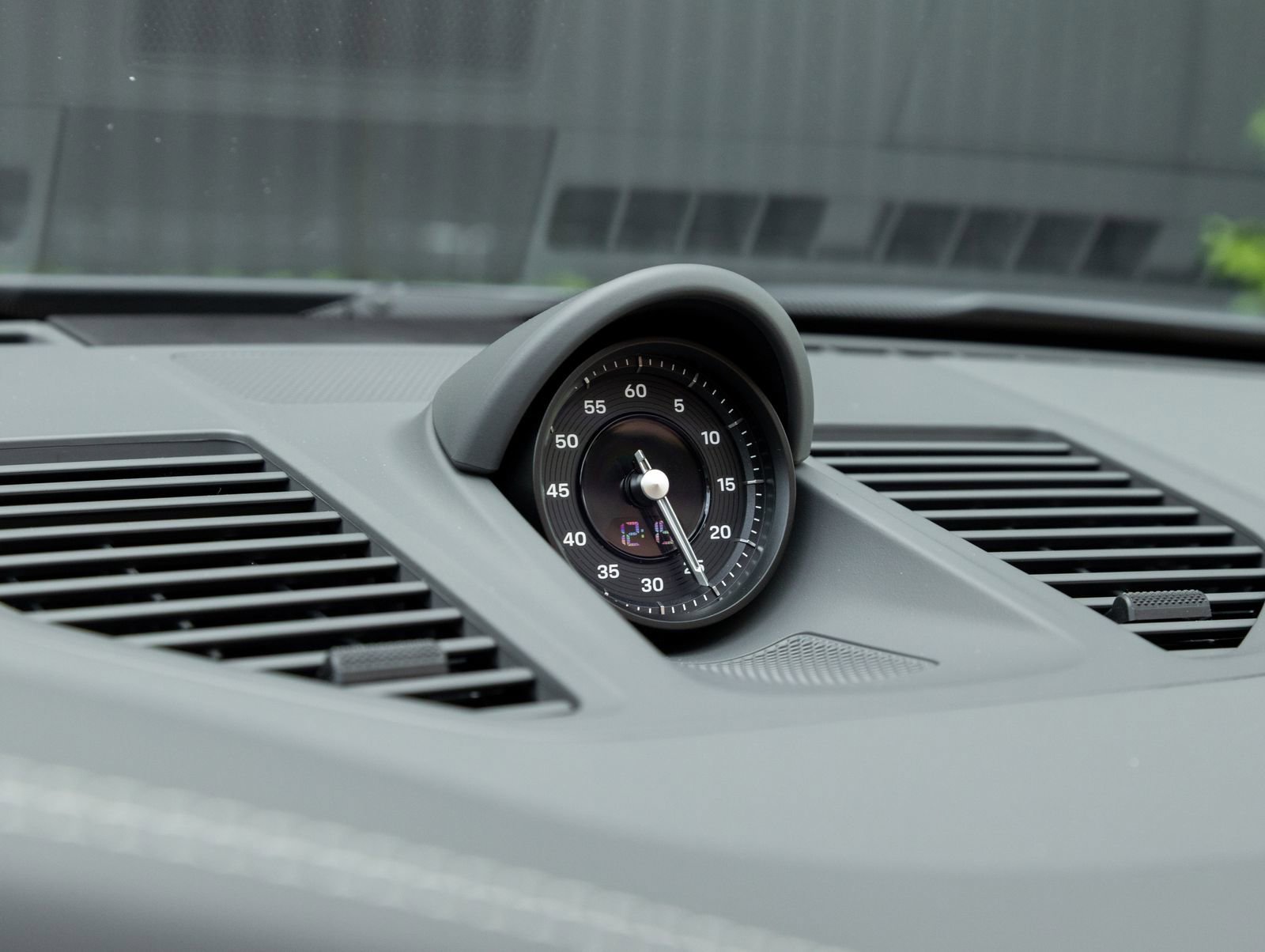 Certified 2026 Porsche 911 Carrera image 26