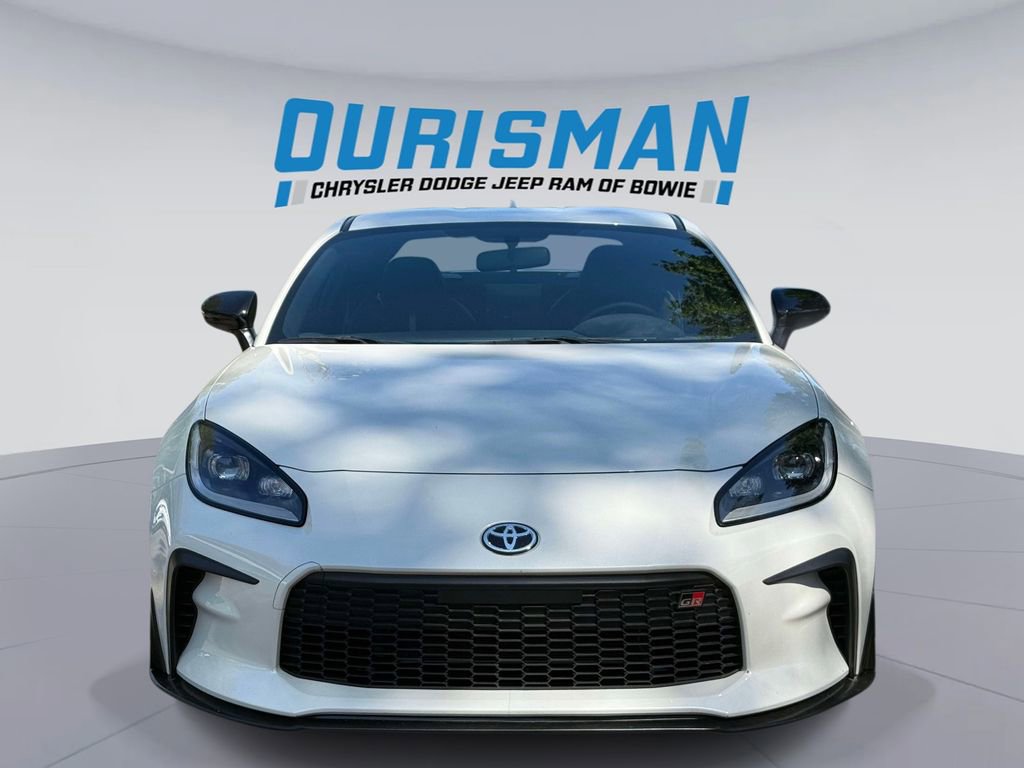 Used 2023 Toyota GR86 Premium w/ ALL Weather Mat Package (TMS) RWD image 6