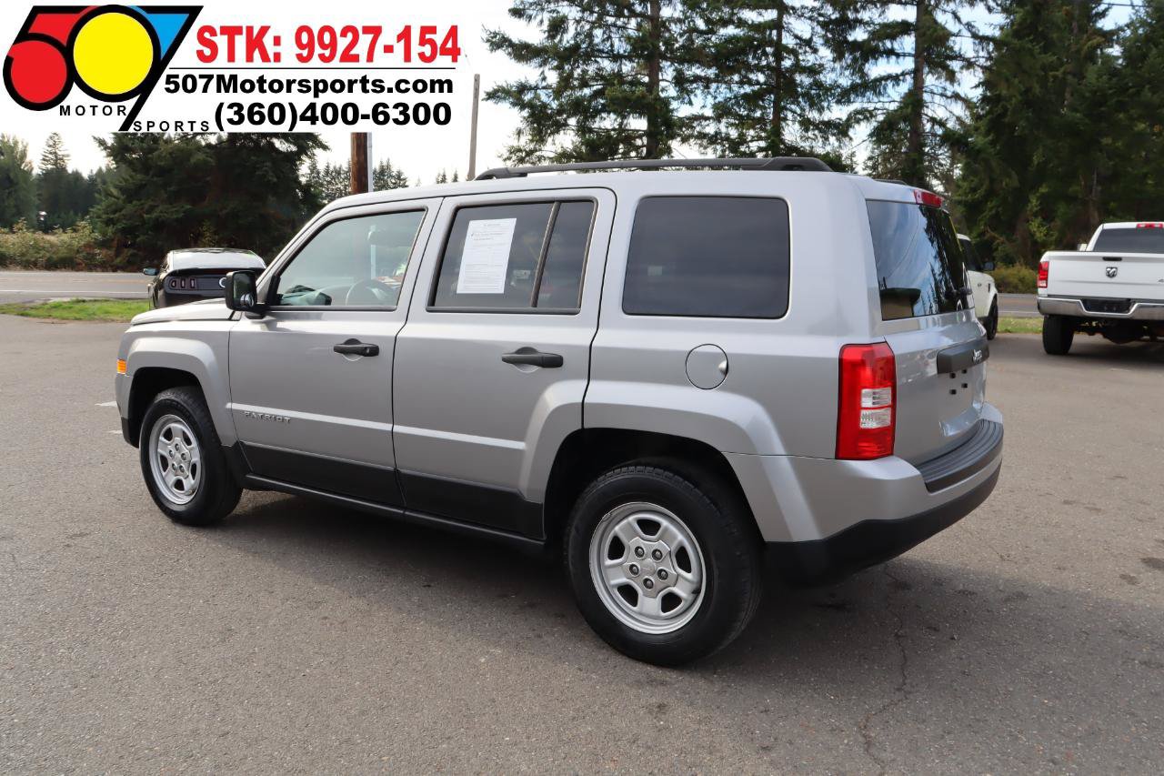 Used 2016 Jeep Patriot Sport FWD image 5