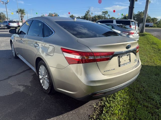 Used 2015 Toyota Avalon Limited image 5